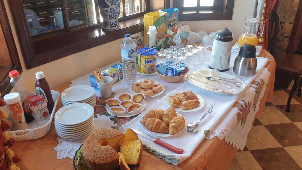 مبيت وإفطار أنغرا دو إِراويزو Casa Marques المظهر الخارجي الصورة